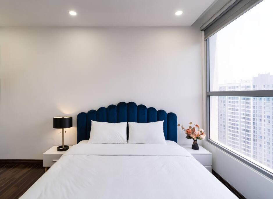 Apartment 4-bedroom @ Vinhomes Times Hanoi