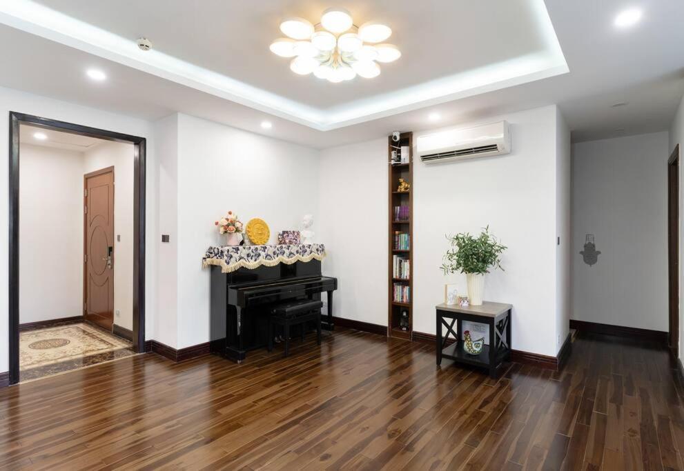 4-bedroom @ Vinhomes Times Apartment Hanoi